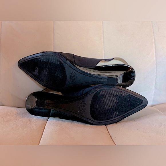 Joan & David Women's Black Manni Suede Loafer Wedges - Picture 3 of 6
